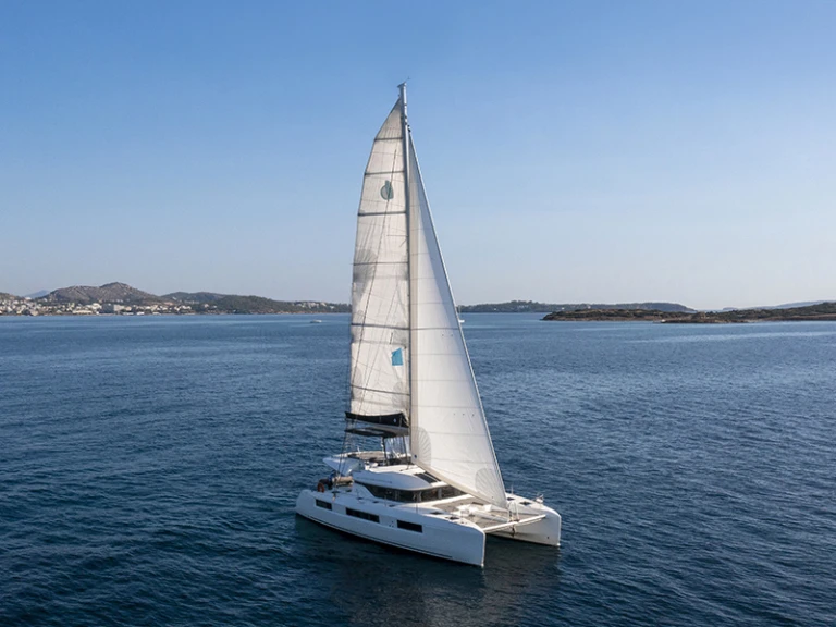 Catamaran à louer à Paros (Ile) au meilleur prix