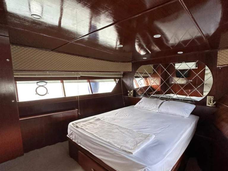 Louer Yacht avec ou sans skipper Custom Made à Yalıkavak