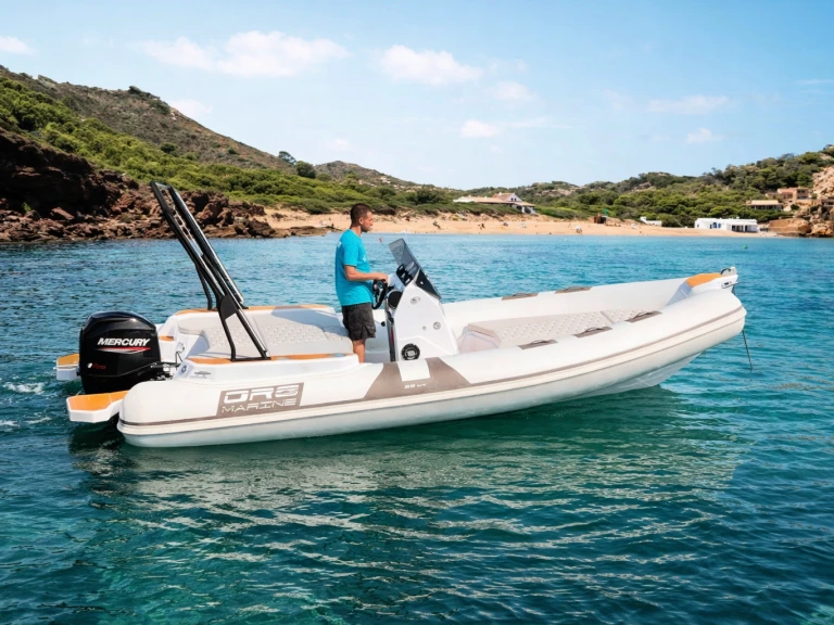 Semi-rigide à louer à Port d'Addaia (Port) au meilleur prix