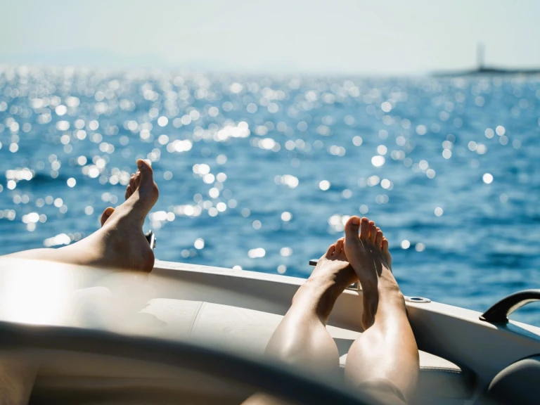 Bateau à moteur à louer à Ciutadella de Menorca au meilleur prix