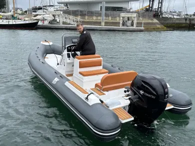 Semi-rigide à louer à Arzon au meilleur prix