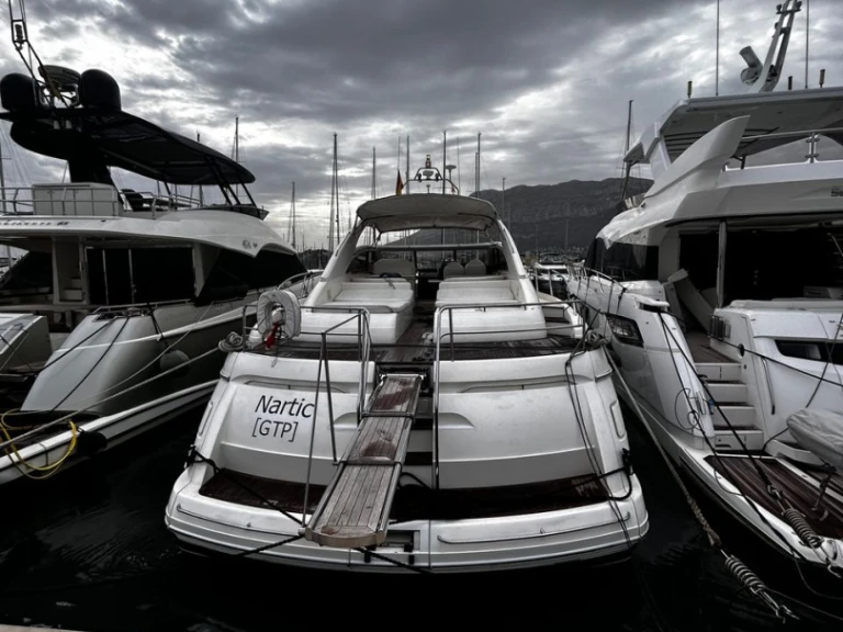 Location à Marina de Dénia - Princess Princess V65 sur SamBoat