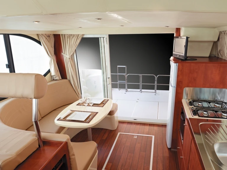 Location bateau Kisköre pas cher Nicols Estivale Quattro B