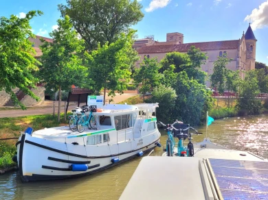 YachtCharter in Argens-Minervois - Pénichette Pénichette 1022 FB auf SamBoat