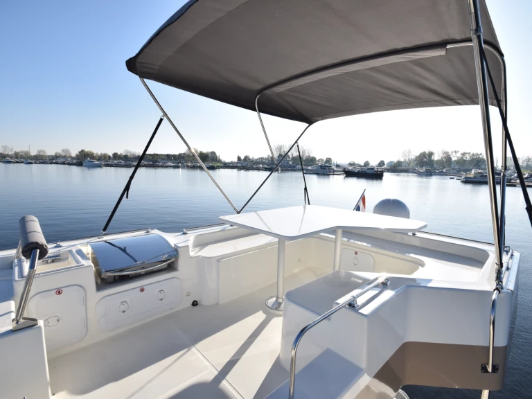 Bateau à moteur à louer à Kerkdriel au meilleur prix