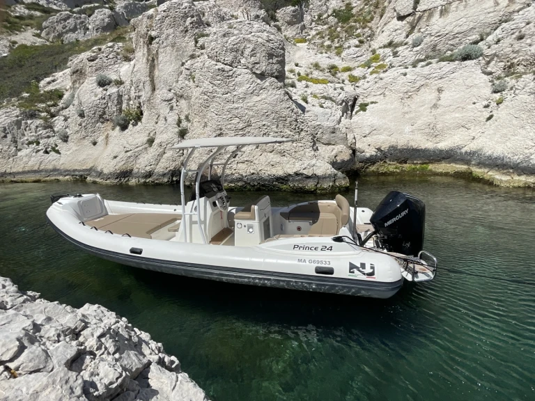 Location à Marseille - Nuova Jolly Prince 24 sur SamBoat