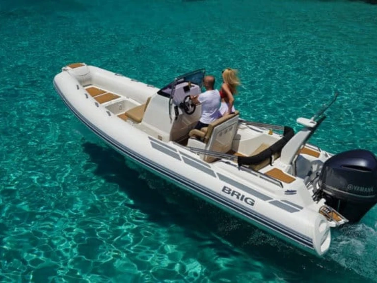 Location à Marseille - Brig Eagle 6.7 sur SamBoat