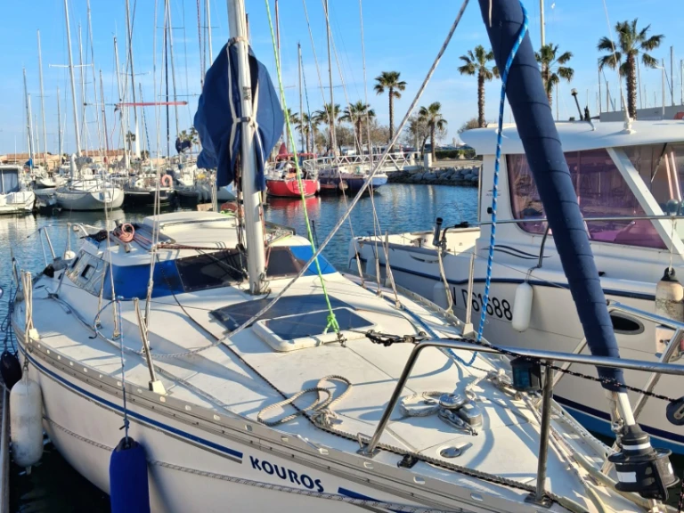 Louez un Jeanneau Fantasia 27 à Gruissan