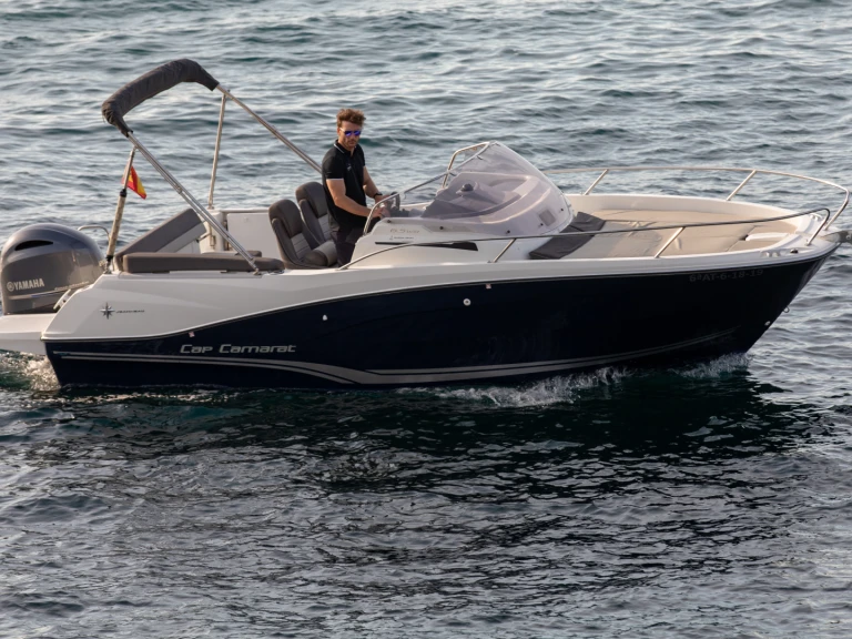 Location Bateau à moteur Jeanneau avec permis