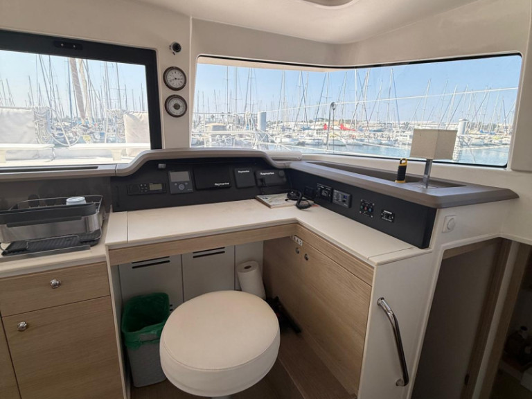 Location bateau Bali Bali 4.1 à Sète sur Samboat