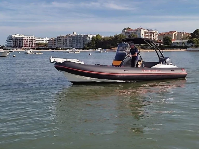 Location à Arcachon - Capelli Tempest 700 Open sur SamBoat