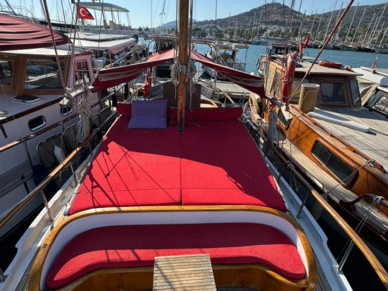 Location Voilier Tirhandil  avec permis