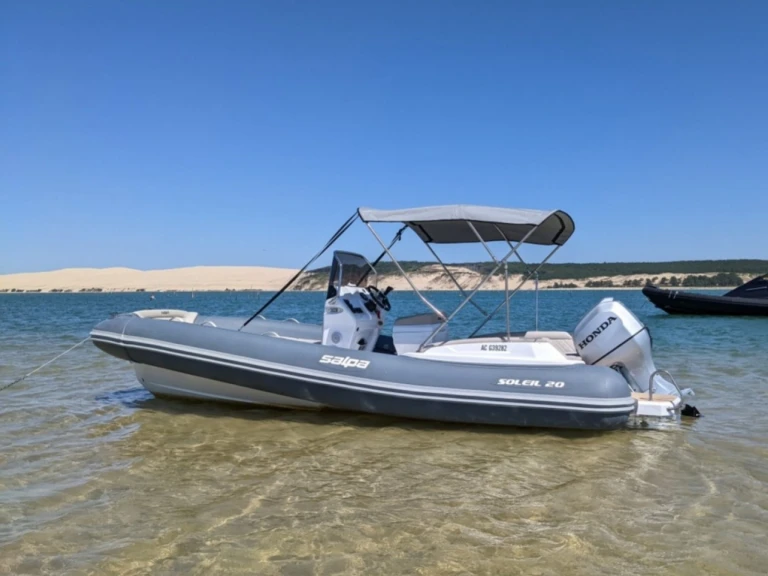 Semi-rigide à louer à Bélisaire au meilleur prix