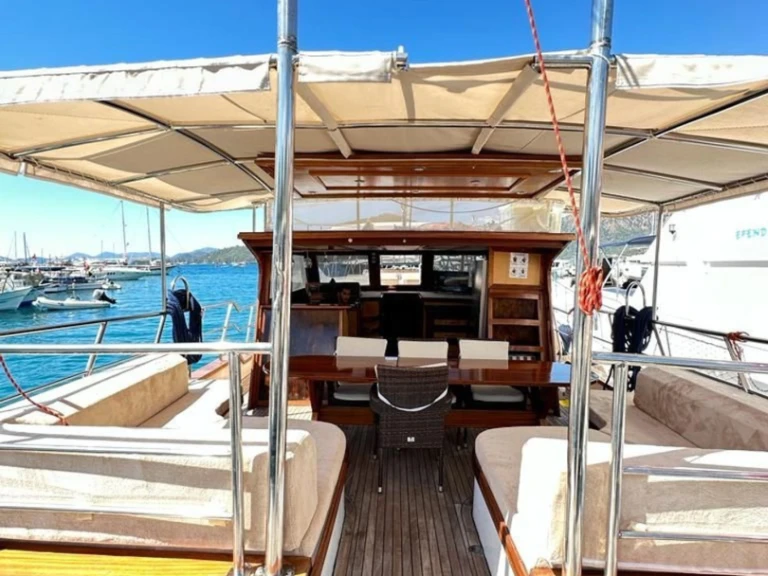 Location Voilier Özel Yapım avec permis