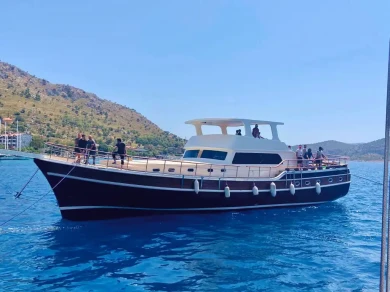 Charter a Custom Made in Bozburun on Samboat