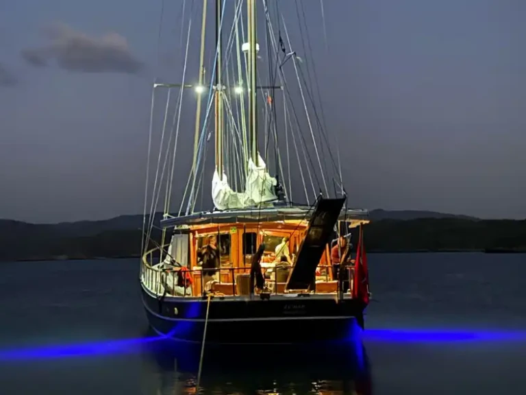 Louer Voilier avec ou sans skipper Custom à Bodrum