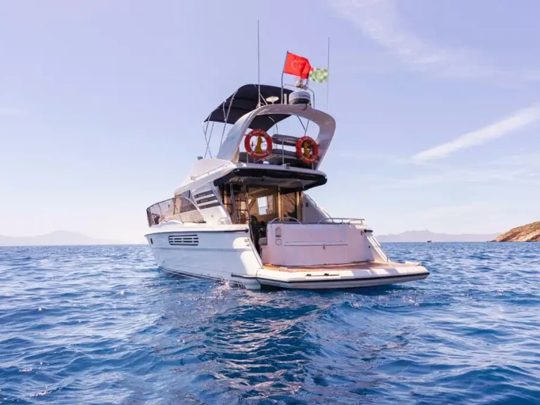 Location Voilier Custom avec permis