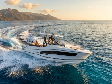 Hire Motorboat with or without skipper Jeanneau Vieux Port Golfe-Juan