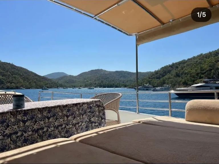 Location bateau Göcek pas cher Made
