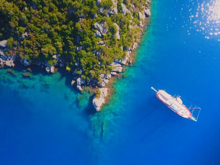 Location Voilier Custom avec permis