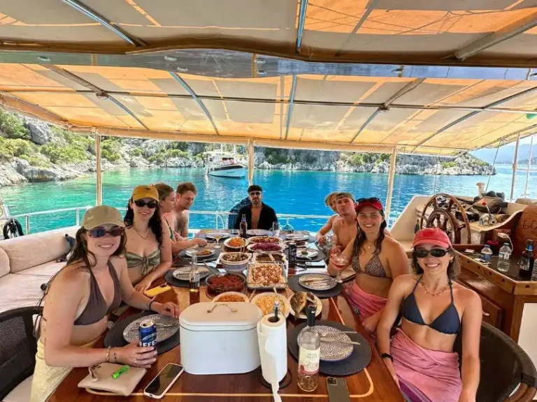 Custom Made a louer à Kaş