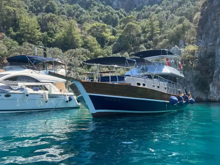 Location bateau Göcek pas cher Made
