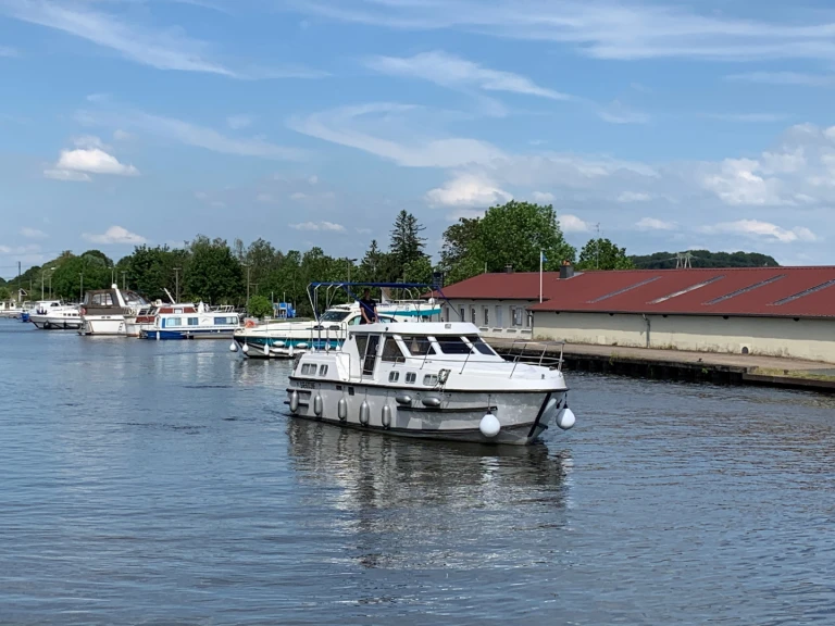 Location Bateau à moteur à Mittersheim -  Tarpon 37