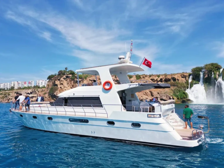 Louer Voilier avec ou sans skipper Custom à Antalya (City)