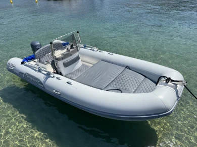 Alquiler Neumática Capelli con o sin  título de navegación