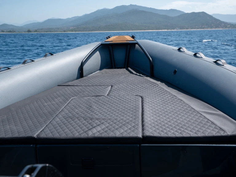 Location bateau Porto Pollo pas cher Activ 605 Sundeck