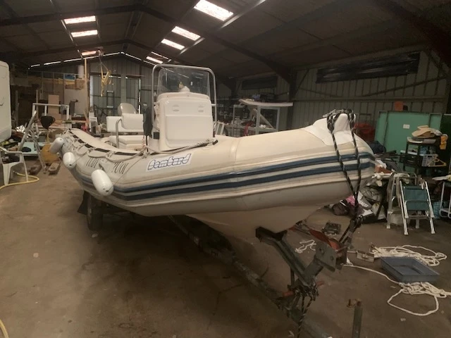 Louer Semi-rigide avec ou sans skipper Zodiac à Bénodet