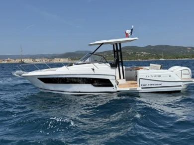 Jeanneau Cap Camarat 9.0 WA charter bareboat or captained in  Port Grimaud