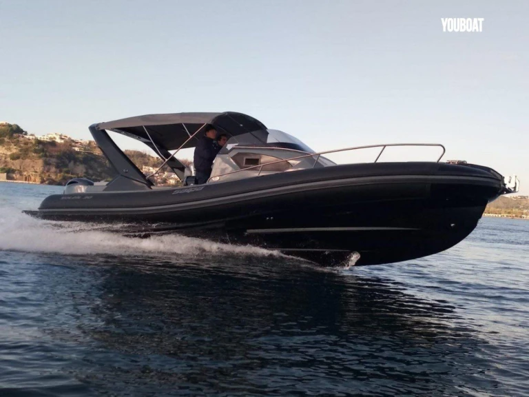 Bateau à moteur à louer à Porticcio au meilleur prix