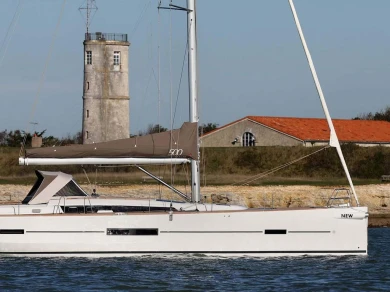 Sailboat rental with or without captain Dufour Porticcio