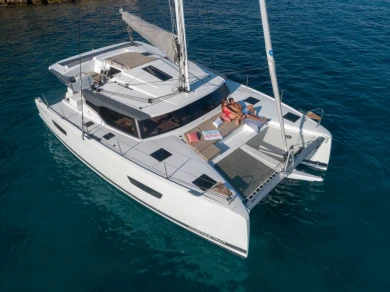 Catamaran rental with or without captain Fountaine Pajot Ajaccio