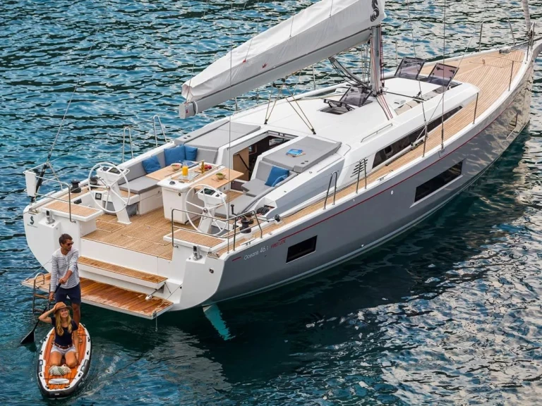 Location bateau Ajaccio pas cher Oceanis 461