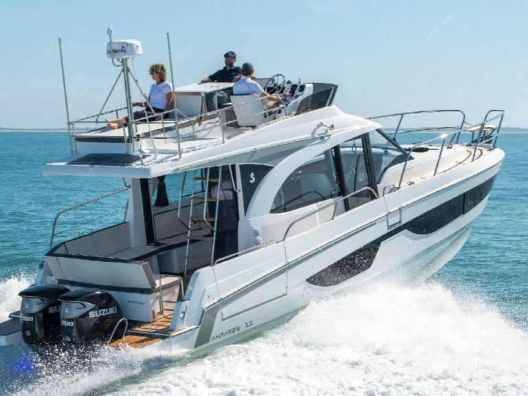 Location Bateau à moteur Bénéteau avec permis