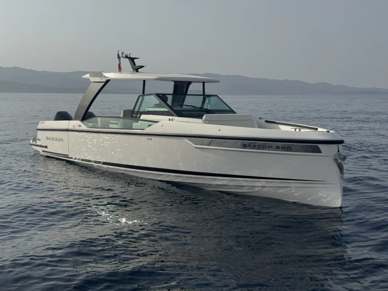 Location Bateau à moteur à Ajaccio - Saxdor 320