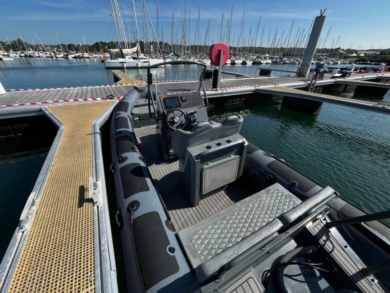 Location bateau Highfield Patrol 660 à La Forêt-Fouesnant sur Samboat