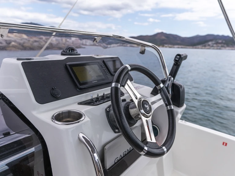 Location bateau Bénéteau Flyer 6 à Saint-Raphaël sur Samboat
