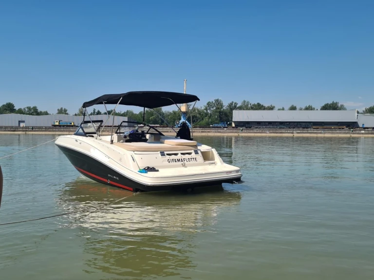 Location bateau Bayliner BAYLINER VR5 à Le Bourget-du-Lac sur Samboat