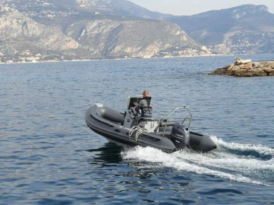 Hire RIB 3dtender with a boat licence