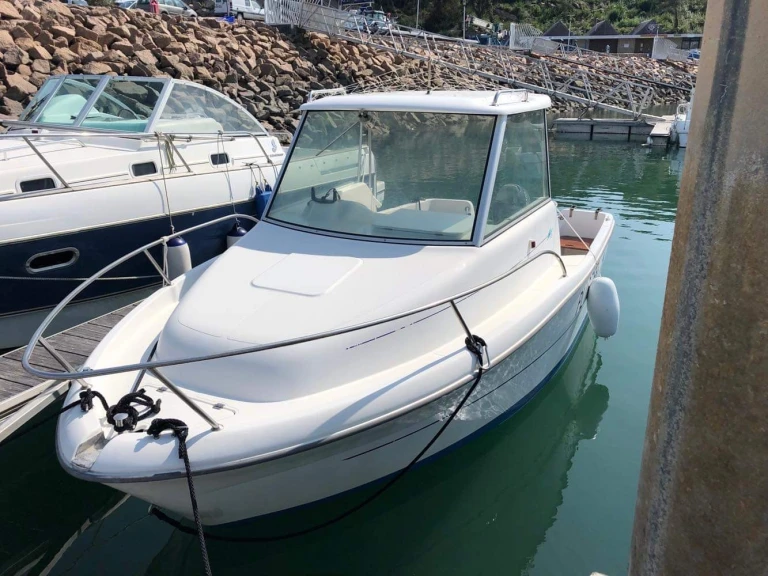 Location Bateau à moteur à Trébeurden - Sessa Marine SESSA 550