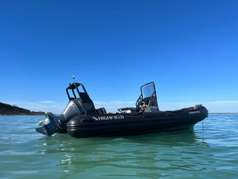Louez un Highfield COASTER 60 à Lorient