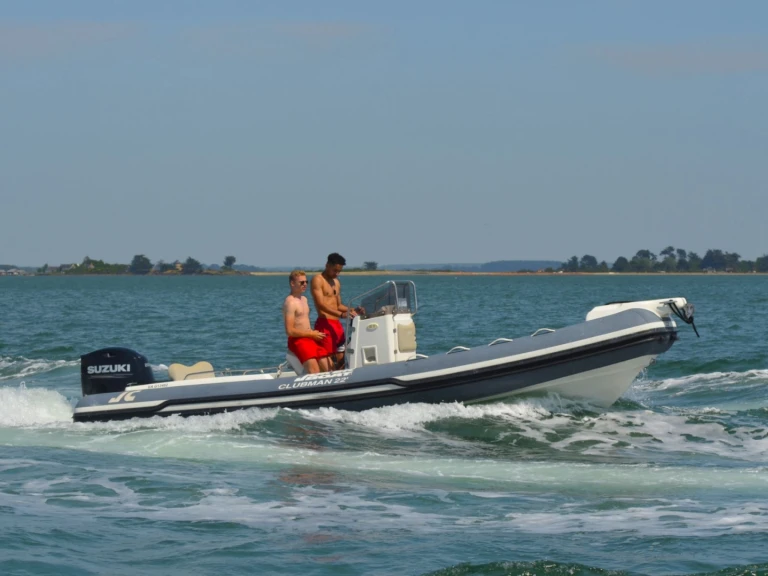 Location bateau Arradon pas cher JOKER 22