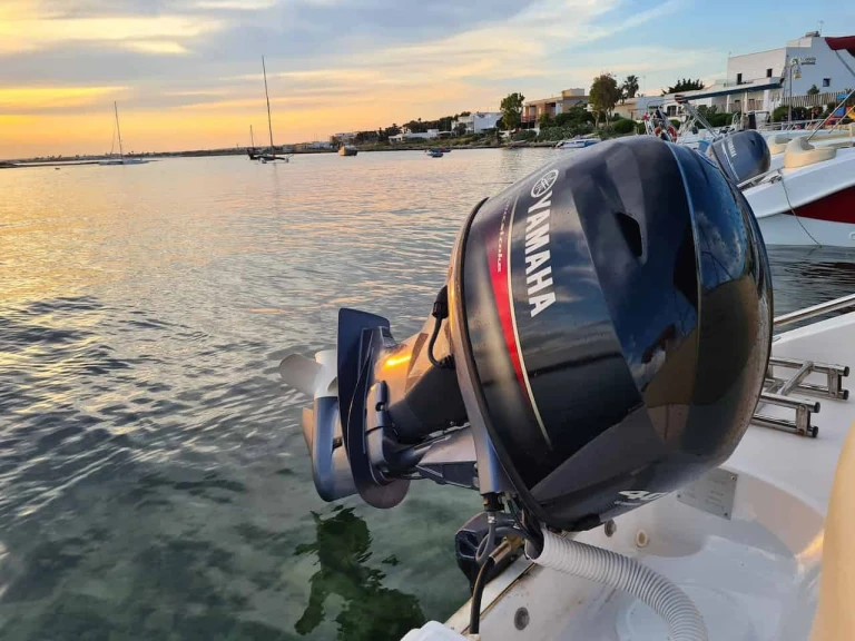 Location bateau Marinello Eden 18 à Porto Cesareo sur Samboat