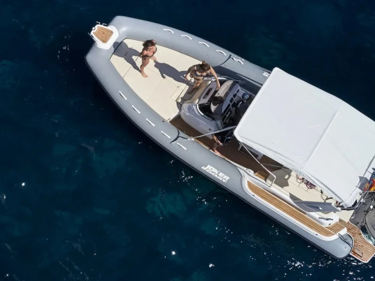 Louer Semi-rigide avec ou sans skipper Joker Boat à Le Lavandou