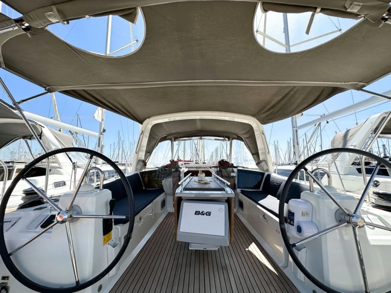 Location bateau Bénéteau Oceanis 41.1 à Cambrils sur Samboat