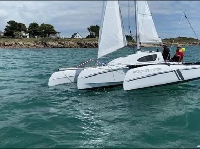 ASTUS BOATS ASTUS 22.5 a louer à La Trinité-sur-Mer
