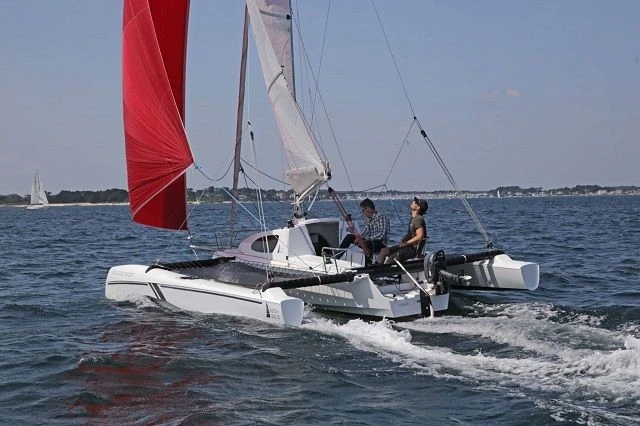 Location bateau La Trinité-sur-Mer pas cher ASTUS 22.5